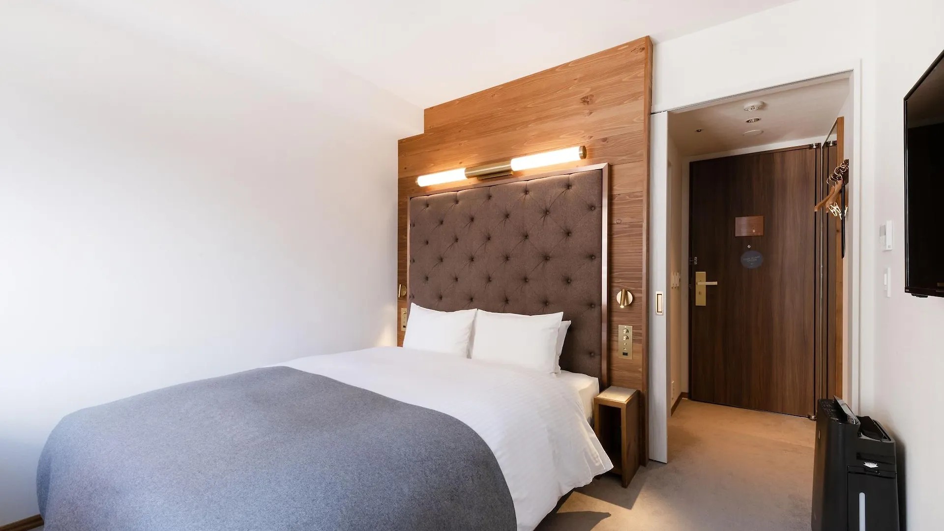 Hotel The Knot Sapporo