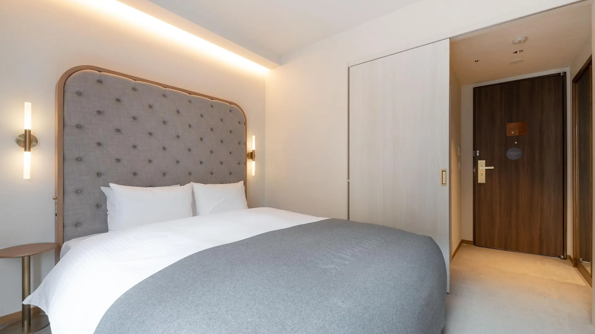 Hotel The Knot Sapporo